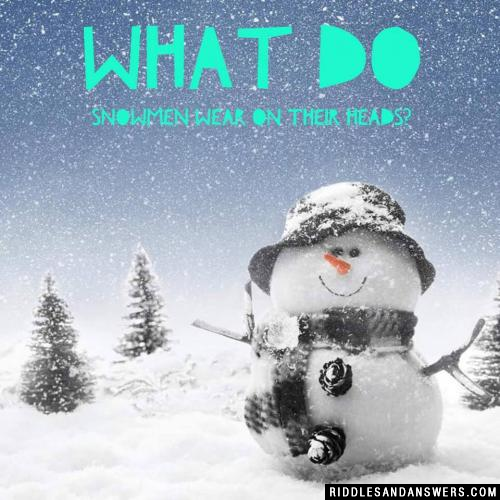 雪人头上戴什么?